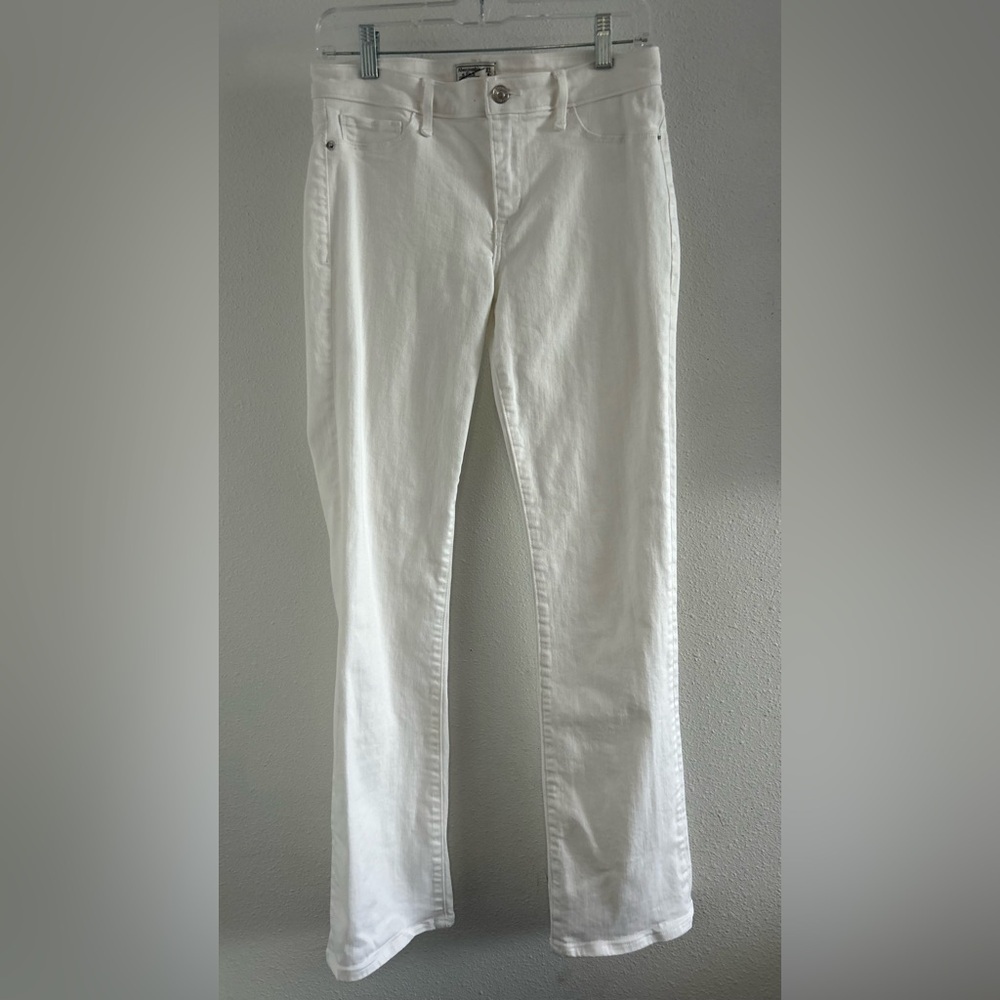 Abercrombie & Fitch Low Rise Skinny Boot-Cut White Jeans